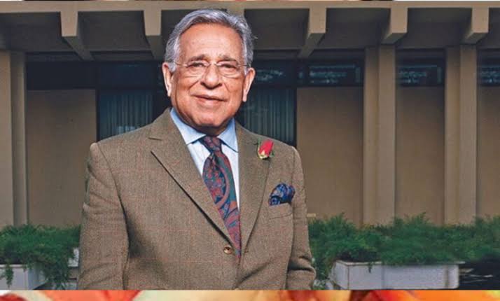 Recently, veteran hotelier Prithvi Raj Singh Oberoi has passed away.